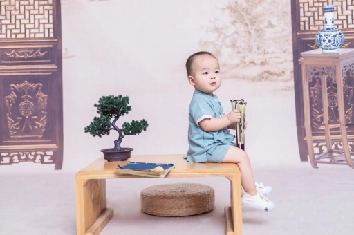 借卵生子咨询宝宝散光怎么办